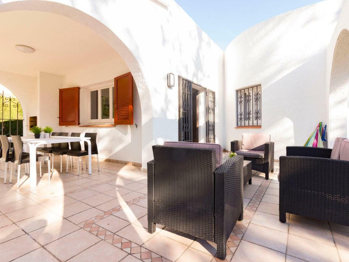 Holiday Home Yolemi By Interhome カンブリルス エクステリア 写真